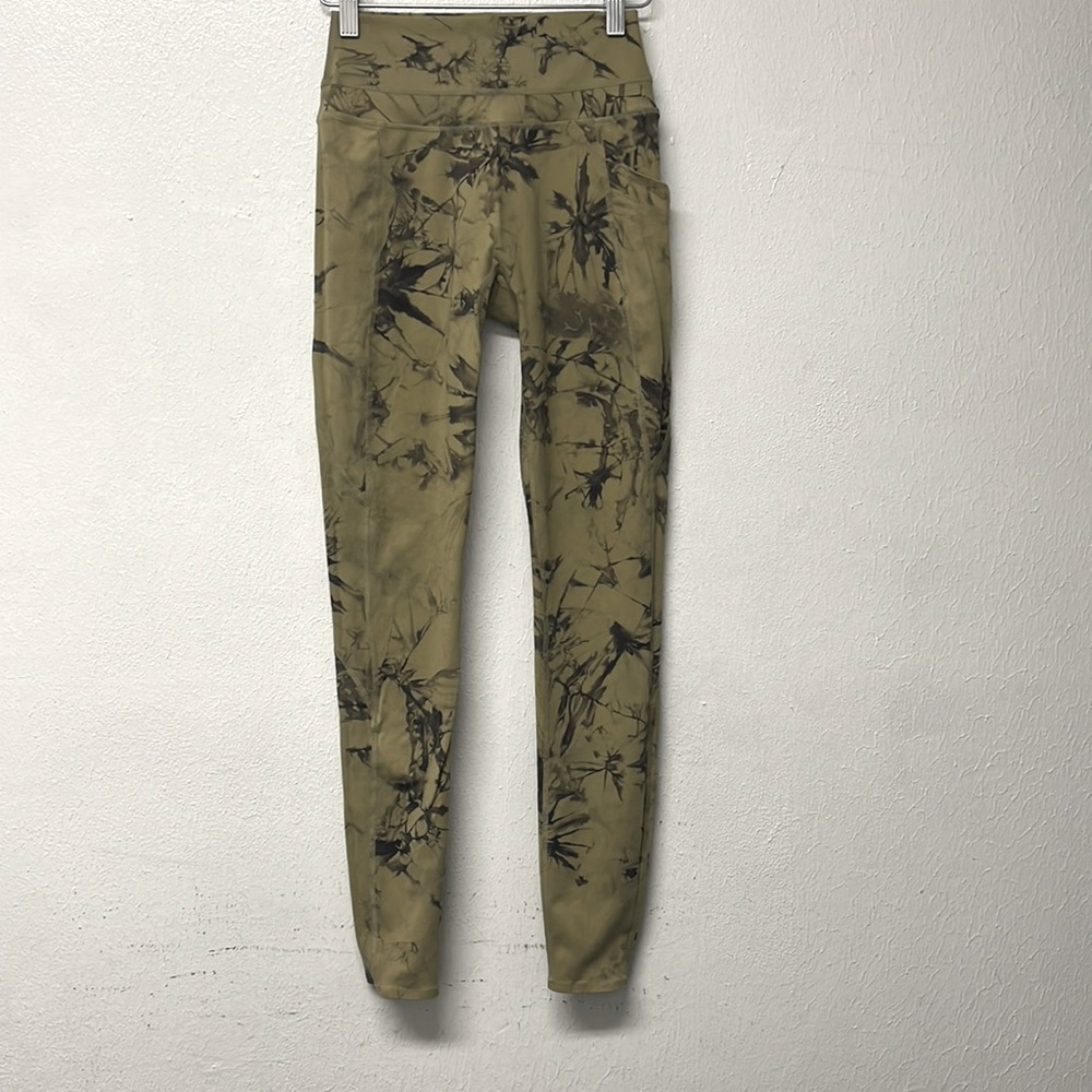 Alphalete Tie Dye Leggings